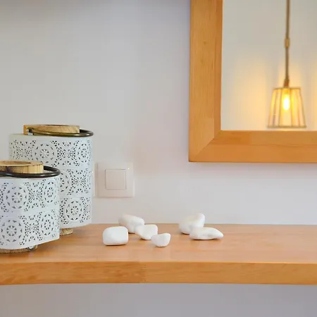 Hawk Stone アパート *