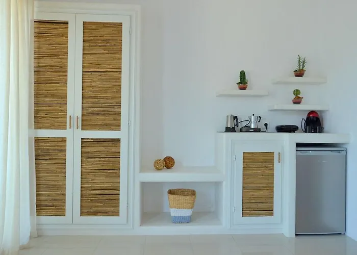 Hawk Stone * אדאמאס