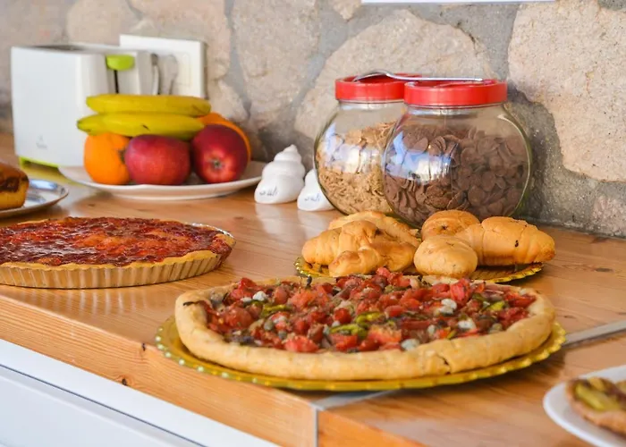 Hawk Stone * אדאמאס