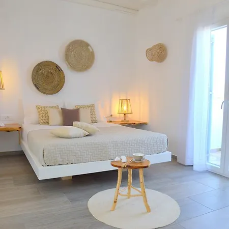 Hawk Stone אדאמאס