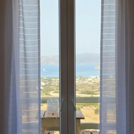 Hawk Stone אדאמאס