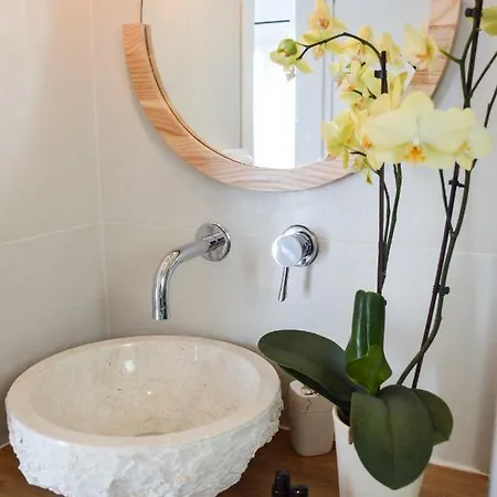 Hawk Stone דירה *